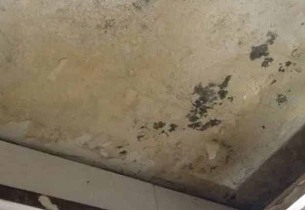 葫芦岛阳台漏水维修公司分享下葫芦岛卫生间渗水维修需要注意哪些问题。
